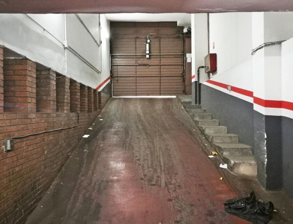 Продается гараж по адресу  Calle d'Alí Bei, 32 , Barcelona photo 4