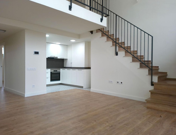 Продажа первого этажа в Calle de Prat de la Riba, Castellar del Vallès thumbnail 2