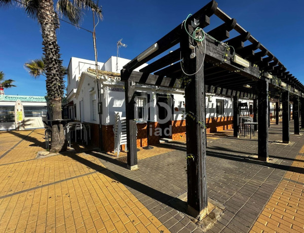 Local o nave en venta en La Antilla photo 3