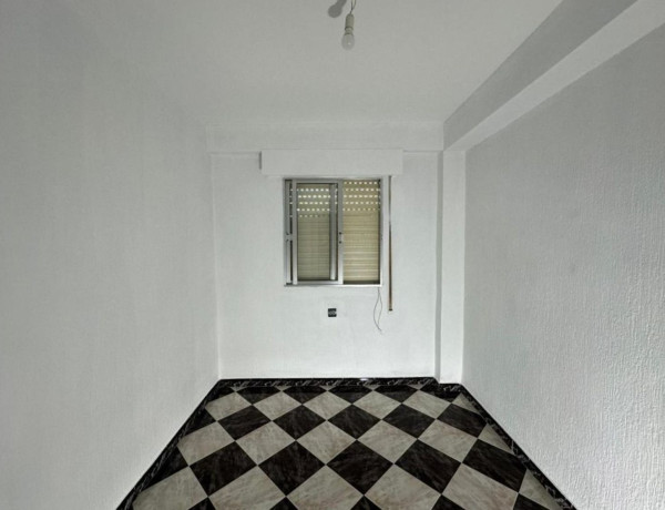 Piso en venta en Calle Vulcano, Punta Umbria thumbnail 1