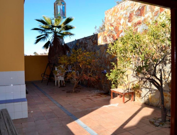 Chalet independiente en venta en  Carretera general del Sur, San Miguel de Abona photo 3