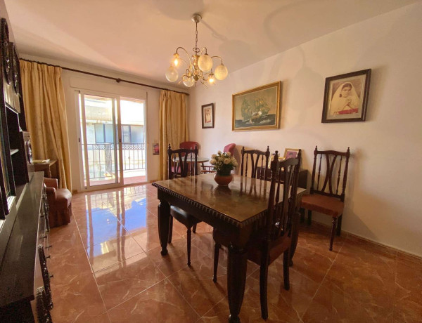 Piso en venta en  Centro , Nerja photo 1