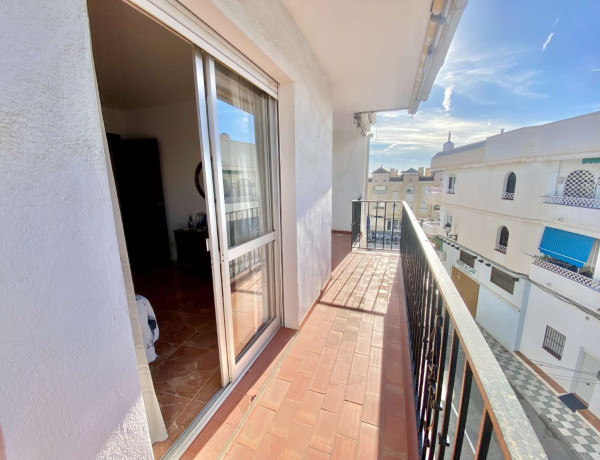 Piso en venta en  Centro , Nerja photo 3