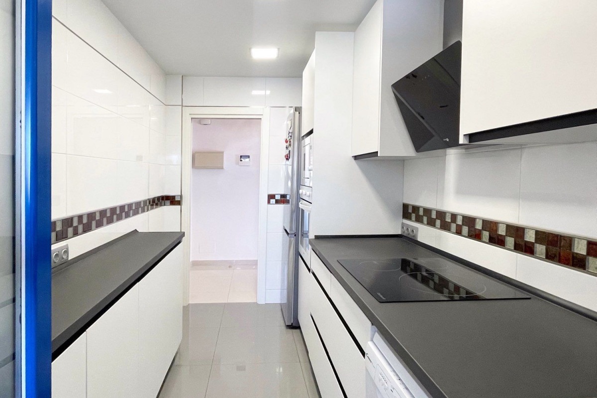 Venta de piso en Los Boliches, Fuengirola
photo 4