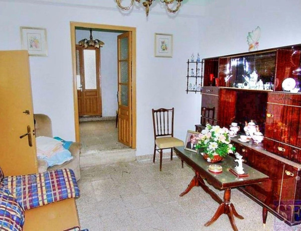 Casa de pueblo en venta en Sayalonga photo 2