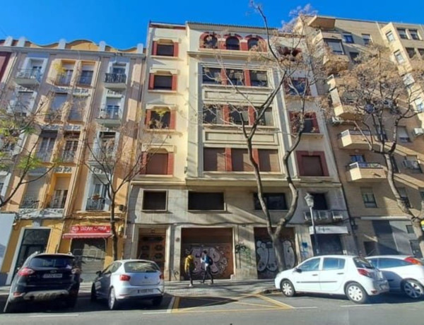 Piso en venta en Calle d'Albacete, València thumbnail 1