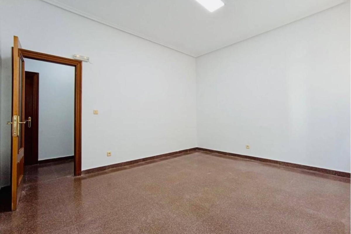 Propiedades en venta y alquiler en España photo 5