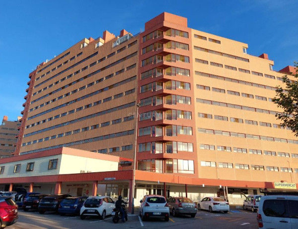 Bajo en venta en Centre , Roses photo 1