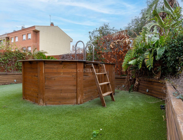 Semi-detached house for sale in  Calle de Gimbernat, 13 , Cambrils photo 4