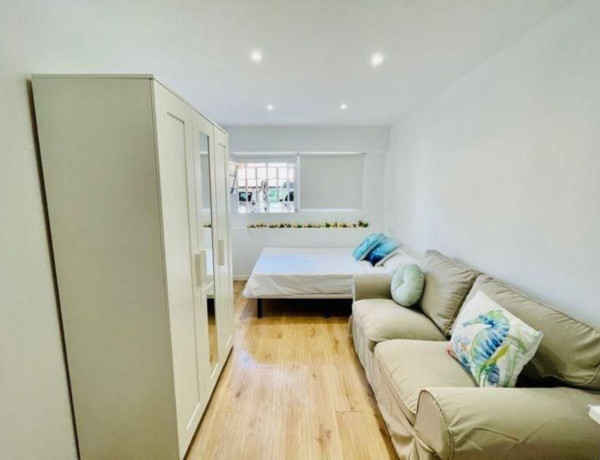 Studio for sale in , Benidorm thumbnail 2