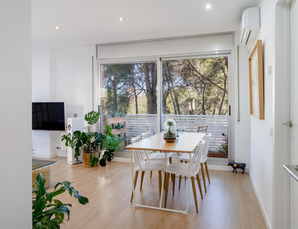 Piso en venta en Els Canyars , Castelldefels thumbnail 2