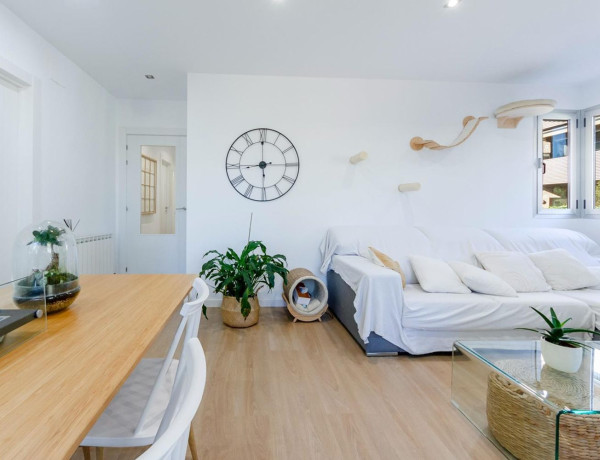 Piso en venta en  Els Canyars , Castelldefels photo 4