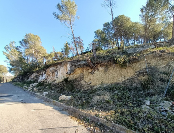 Terreno en venta en Canyelles photo 3