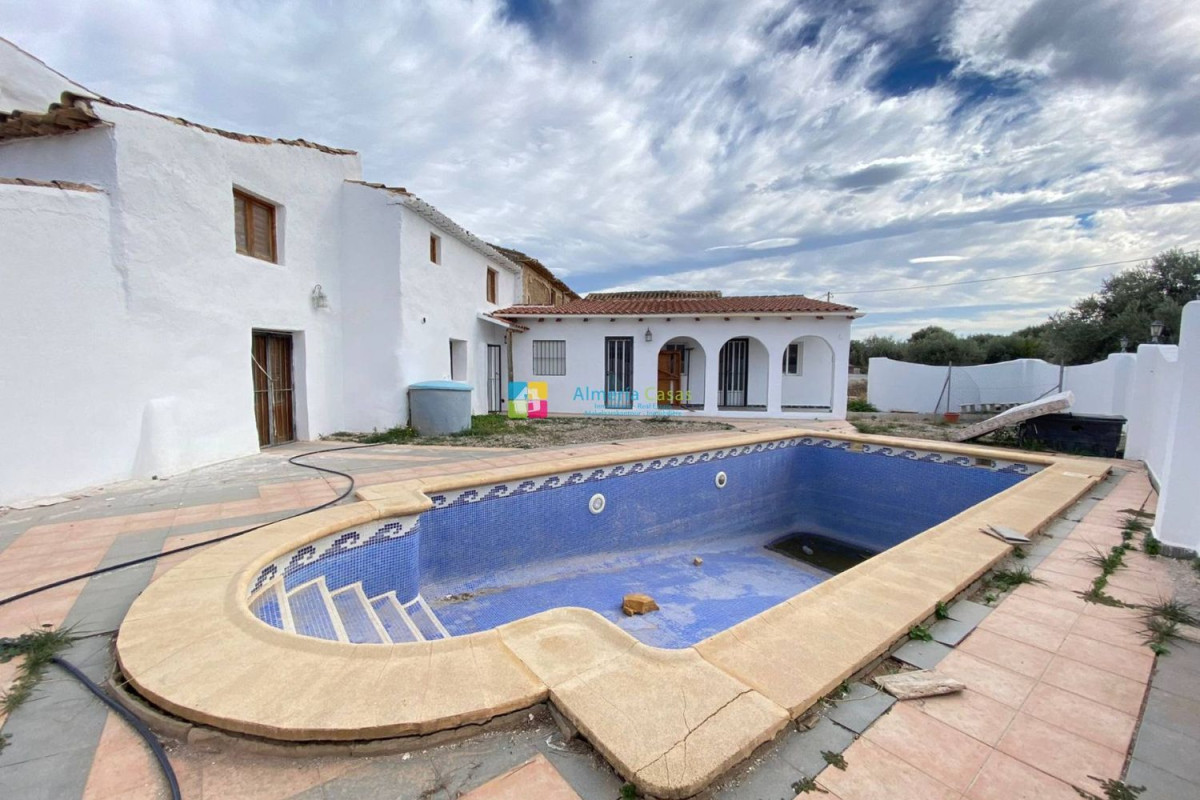 Venta de chalet adosado en , Albox photo 3