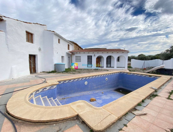 Semi-detached house for sale in , Albox photo 3