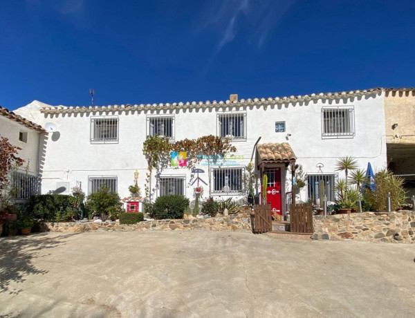 Chalet pareado en venta en Oria photo 4