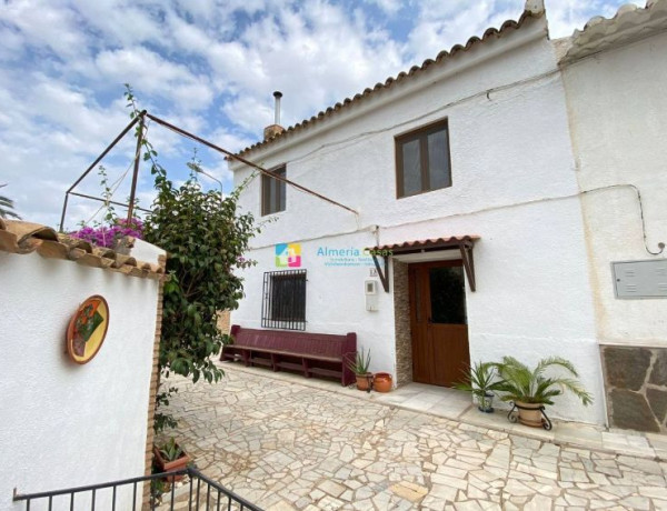 Casa de pueblo en venta en Arboleas photo 1