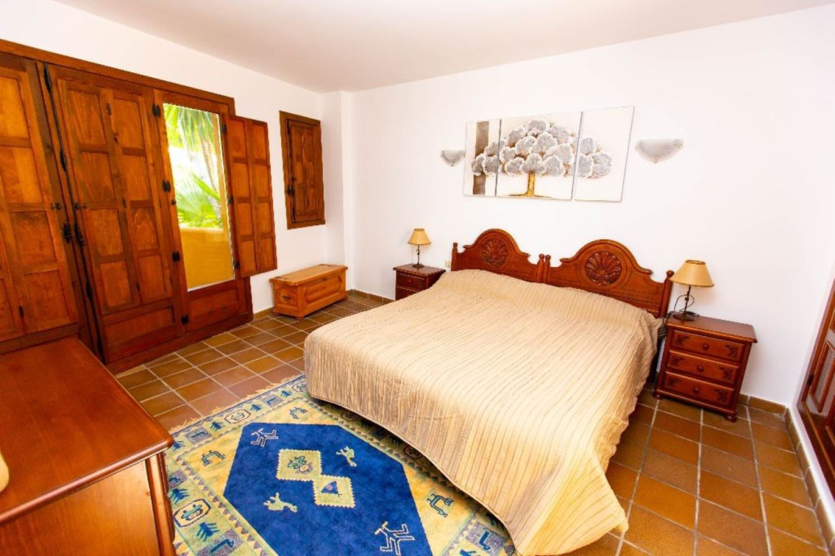 Sale of ground in Calle Marejadilla, Torrevieja
 photo 3