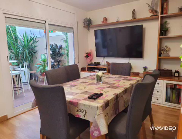 Dom w zabudowie bliźniaczej na sprzedaż w  Via masnou , Terrassa photo 1