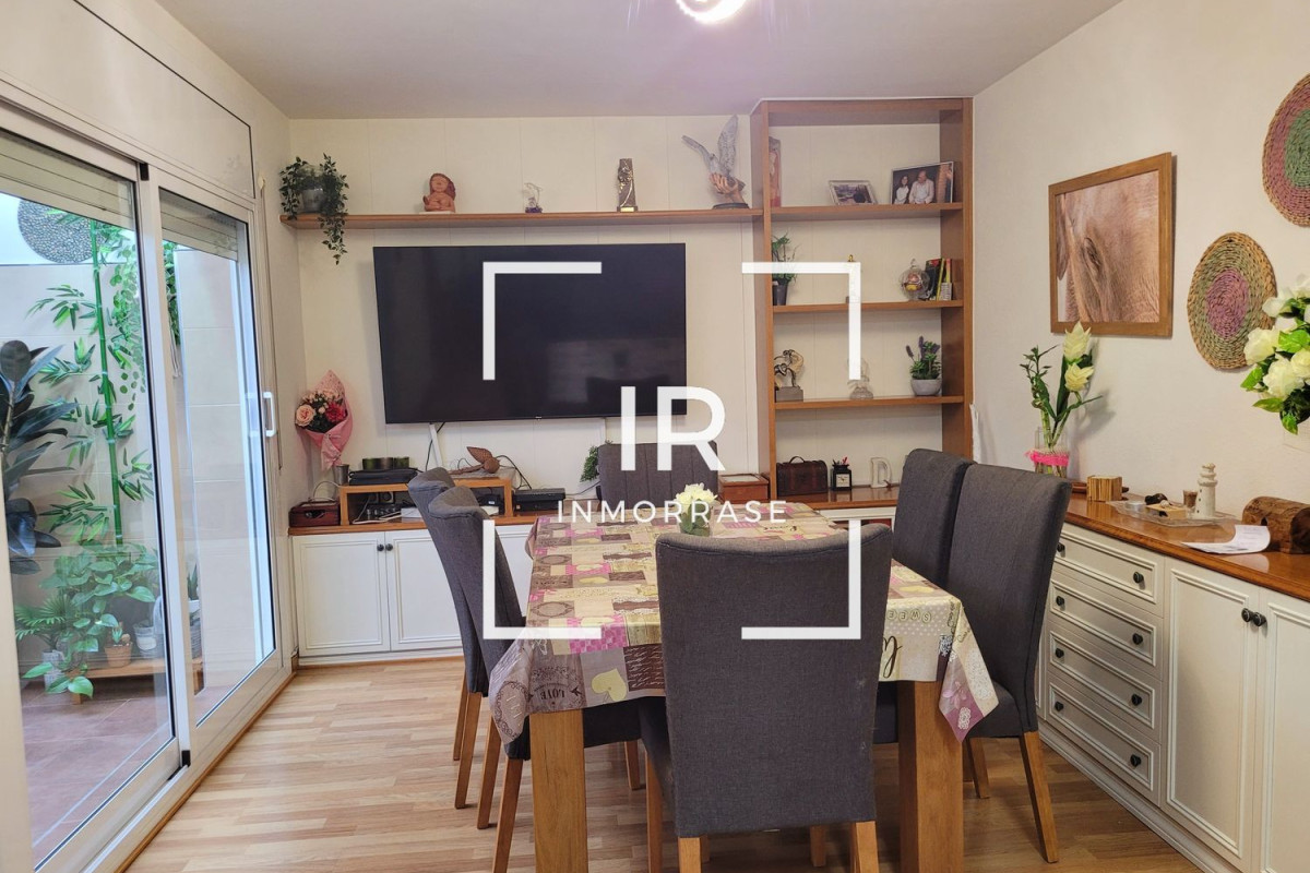 Продажа таунхауса в Via masnou , Терраса photo 2