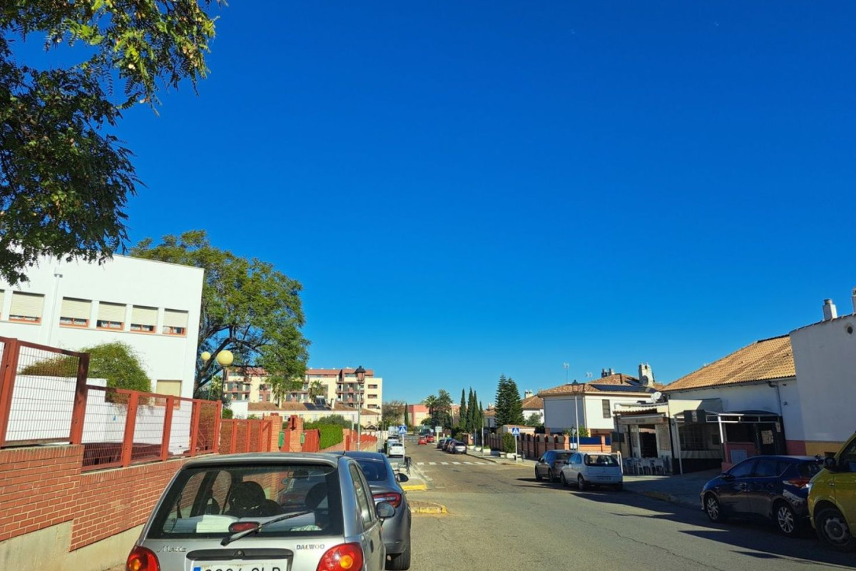 Продажа таунхауса в  Urb. Zona Centro , Майрена дель Альхарефе photo 4
