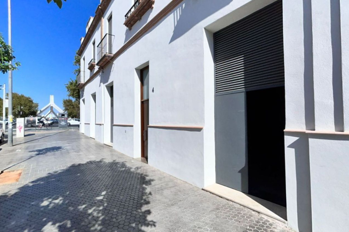 Nieruchomości na sprzedaż i do wynajęcia w Hiszpanii photo 2