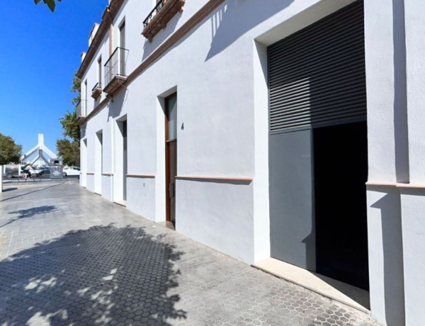 Local en venta en calle Torneo, 1 thumbnail 1