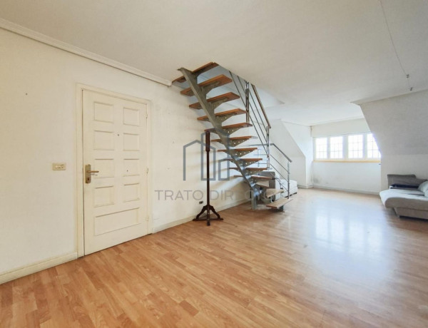 Duplex en venta en Calle de San Francisco, Vigo thumbnail 2