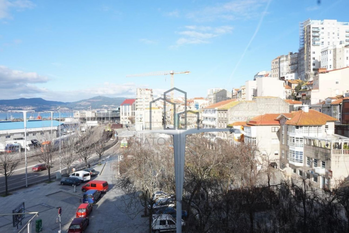 Venta de duplex en Calle de San Francisco, Vigo photo 5