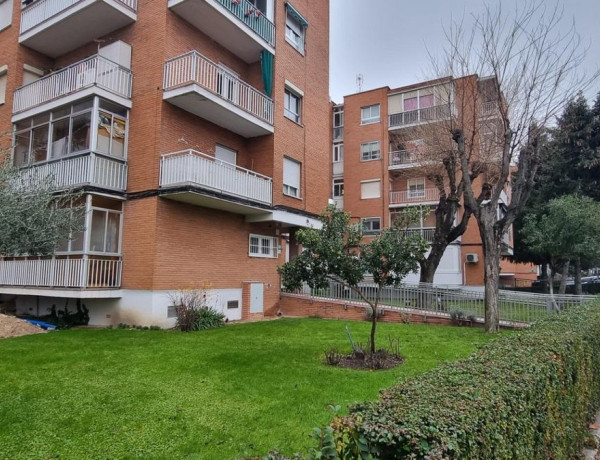 Apartment for sale in  Alcobendas Centro , Alcobendas photo 1
