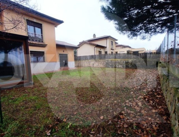 Chalet adosado en venta en , Villamayor photo 4