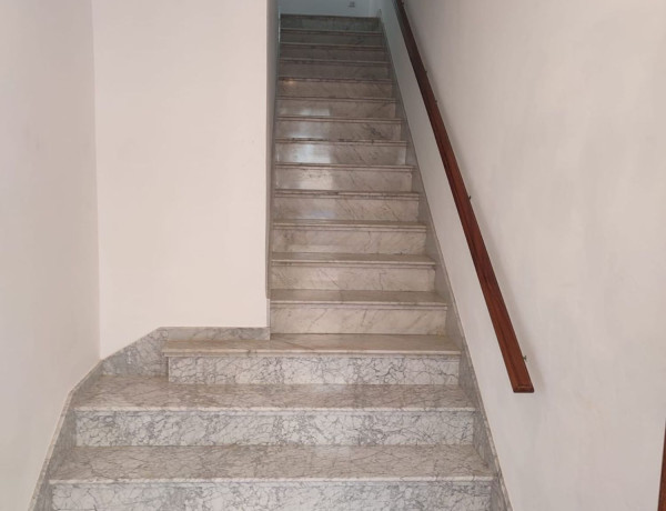 Semi-detached house for sale in Calle De Lleida s/n , Ciutadella de Menorca thumbnail 1