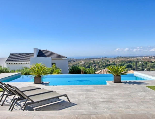 Chalet independiente en venta en Los Flamingos , Benahavís thumbnail 2