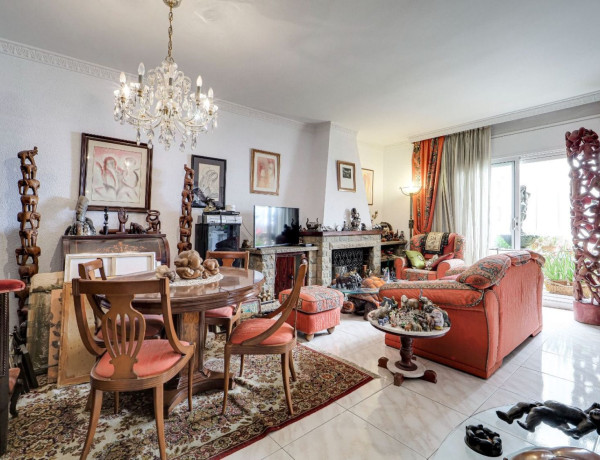 Penthouse for sale in  Plaça Catalunya - Vinyets , Sant Boi de Llobregat photo 4