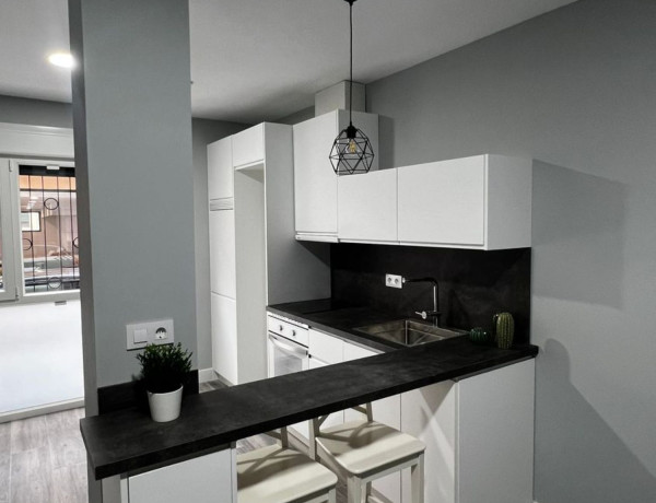 First floor for sale in Calle de Castilla, 23, Pinto thumbnail 2