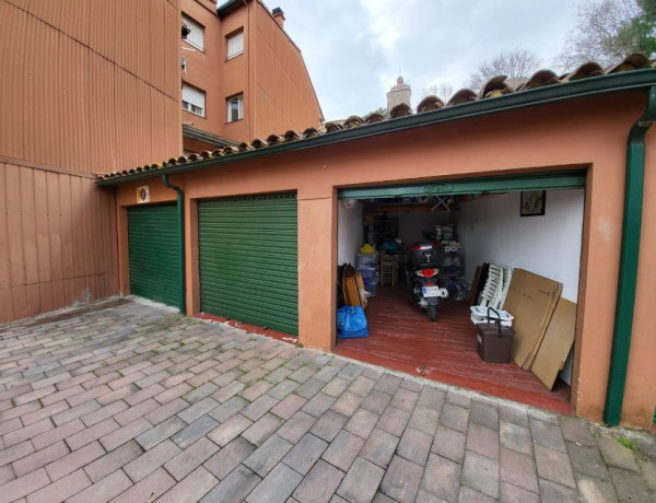 Garaje en venta en , Llagostera photo 1