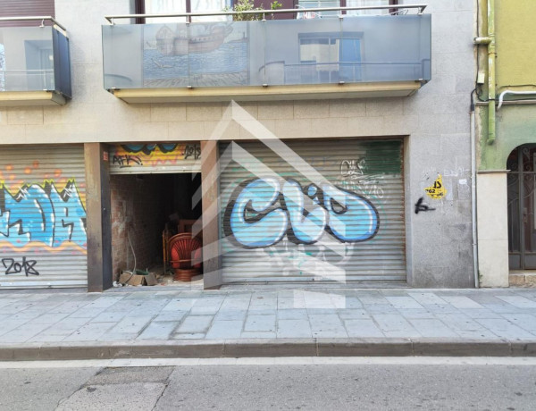 Local en venta en calle de Sant Esteve photo 3