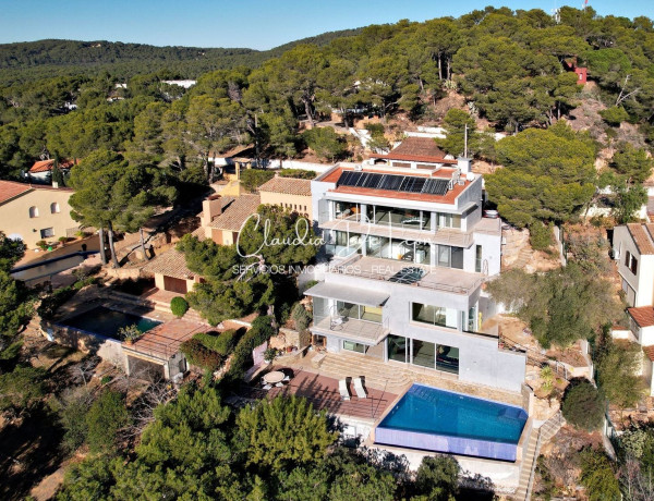 Detached villa for sale in  Calle del Pic Neulós, Palafrugell photo 4