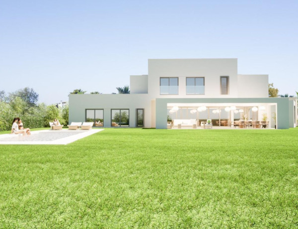 Коттедж на продажу в  Sotogrande Costa , Sotogrande photo 1