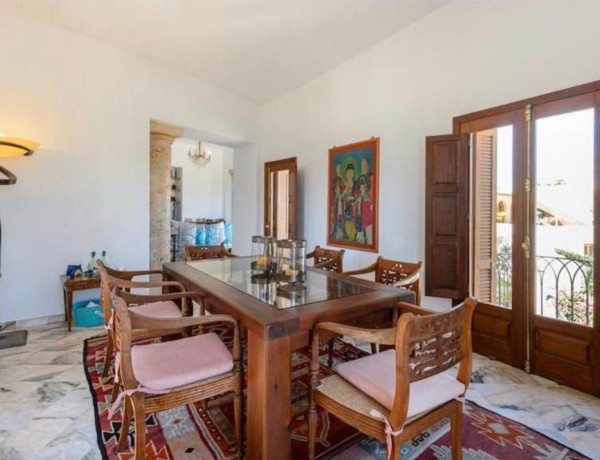 Продажа квартиры в  Dalt Vila s/n, Eivissa photo 4