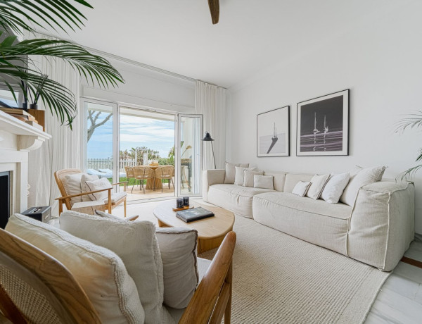 Chalet adosado en venta en  Benamara - Atalaya , Estepona photo 4