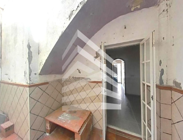 Bajo en venta en Calle Torrent de la Pólvora, Mataró thumbnail 1