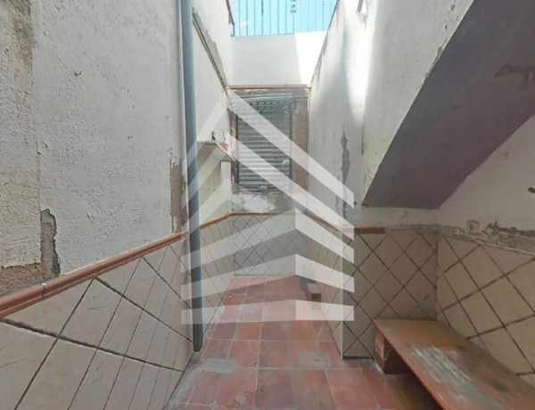 Bajo en venta en Calle Torrent de la Pólvora, Mataró thumbnail 2