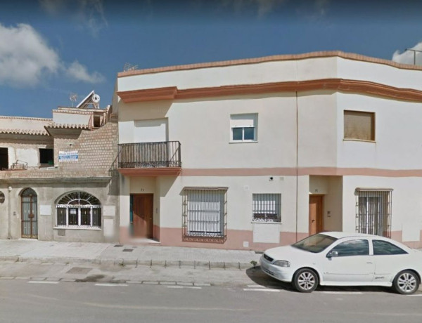 Piso en venta en  Avenida Félix Rodríguez de la Fuente, 75, Chipiona photo 2