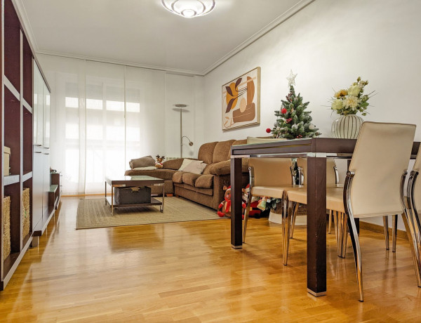 Apartment for sale in Urb. Chillida, Logroño thumbnail 2
