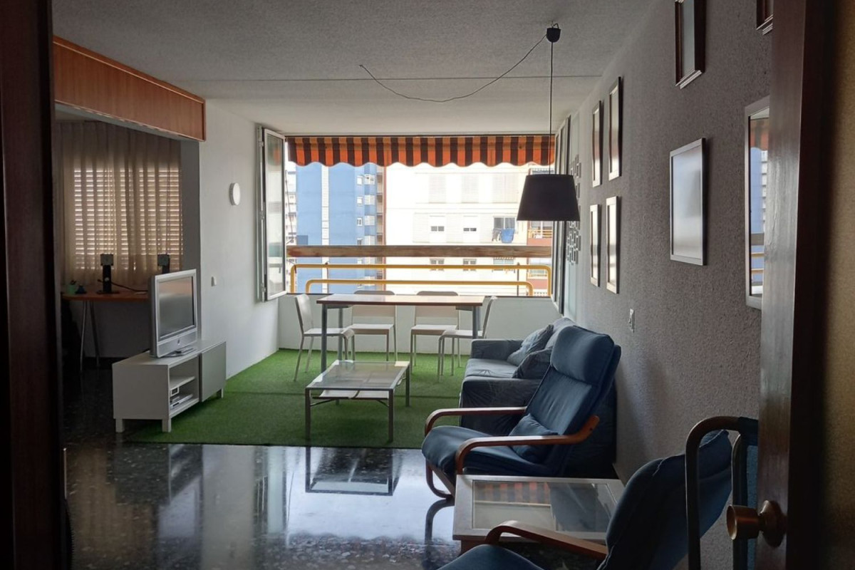 Piso en venta en calle dels Serrans, Playa de Farnals
photo 1