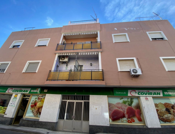 Piso en venta en  Calle Mimbrero, Badajoz photo 2