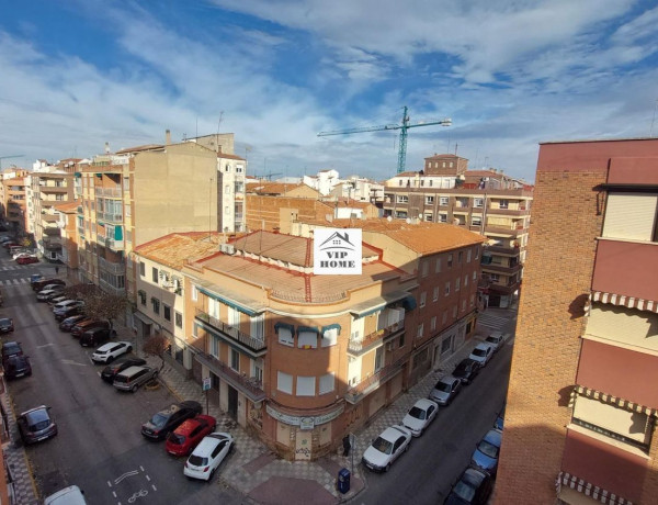 Продажа квартиры в  ANTONIO MACHADO, Albacete photo 1