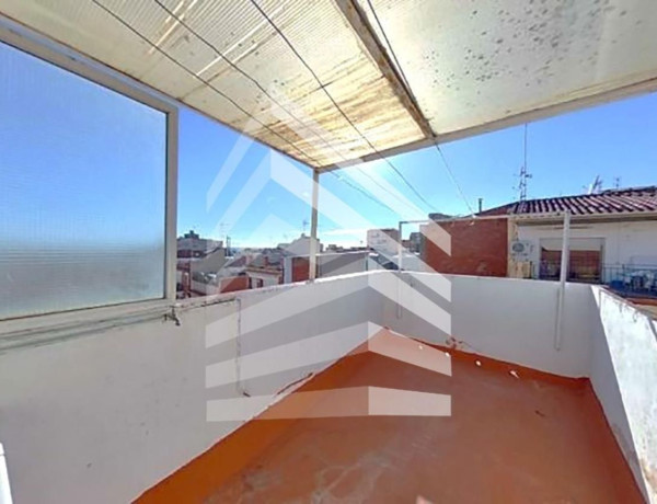 Ático en venta en Calle del Rosselló, Mataró thumbnail 1