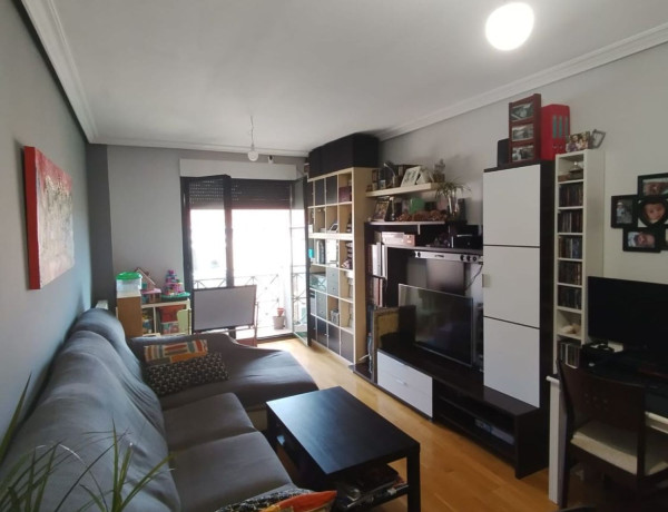 Piso en venta en La Salle - Vistahermosa , Salamanca thumbnail 1